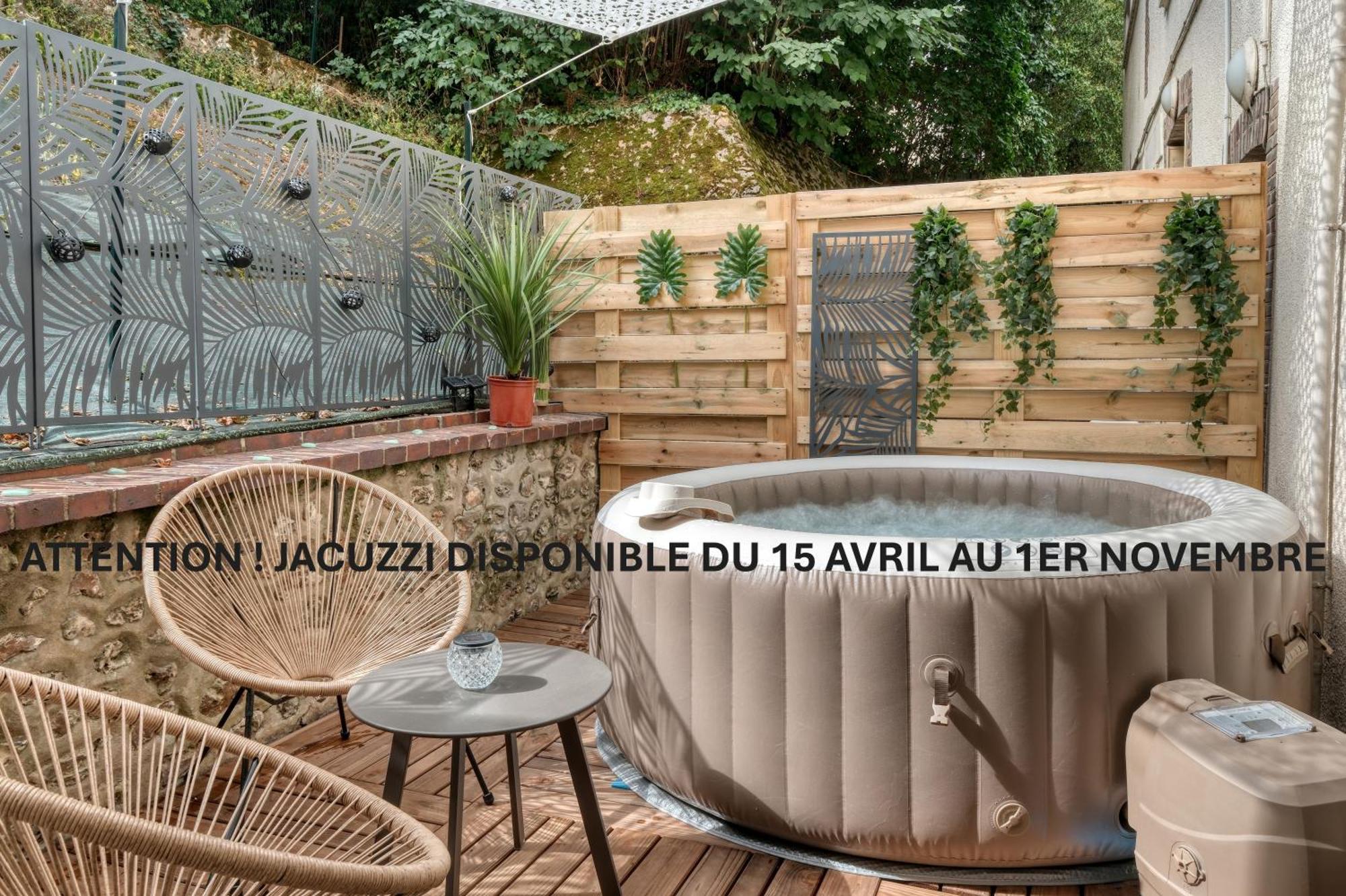 Superbe 2 Pieces Avec Jacuzzi Privatif Face Gare Proche Cathedrale Apartamento Chartres Exterior foto